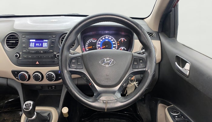 2016 Hyundai Grand i10 SPORTZ 1.2 KAPPA VTVT, Petrol, Manual, 70,780 km, Steering Wheel Close Up