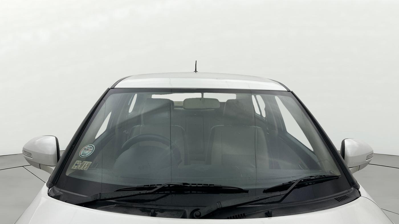 2015 Maruti Swift Dzire VXI, Petrol, Manual, 80,006 km, Front Windshield