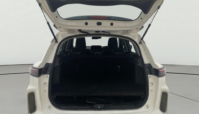 2023 Maruti Grand Vitara ALPHA PLUS HYBRID ECVT, Hybrid, Automatic, 90,677 km, Boot Open Zoomed View