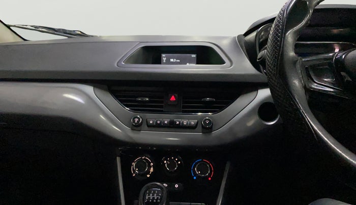 2021 Tata NEXON XM PETROL, Petrol, Manual, 80,425 km, Air Conditioner