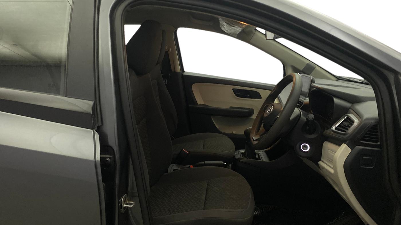2022 Tata ALTROZ XM PLUS PETROL, Petrol, Manual, 49,469 km, Right Side Front Door Cabin