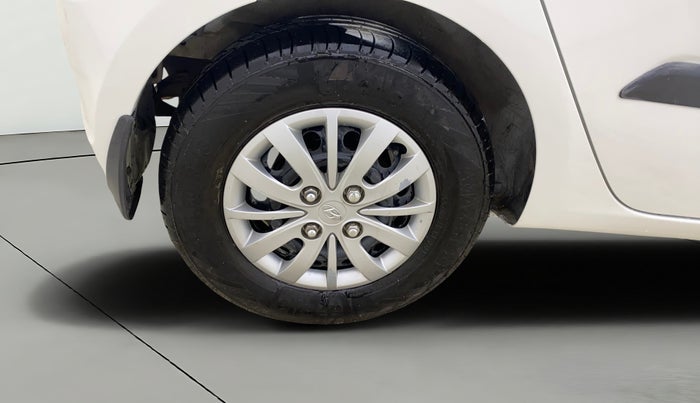 2015 Hyundai i10 SPORTZ 1.1, Petrol, Manual, 58,004 km, Right Rear Wheel