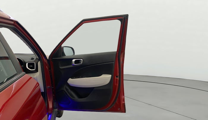 2022 Hyundai VENUE S 1.2, Petrol, Manual, 42,919 km, RHS Front Door