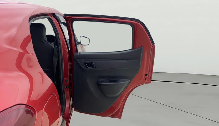 2022 Renault Kwid RXT 1.0 AMT, Petrol, Automatic, 41,062 km, RHS Rear Door