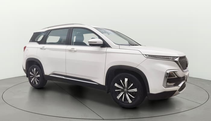 2020 MG HECTOR SHARP 2.0 DIESEL, Diesel, Manual, 1,17,192 km, Right Front Diagonal