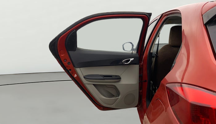 2018 Tata Tiago XZ PETROL, Petrol, Manual, 26,058 km, LHS Rear Door