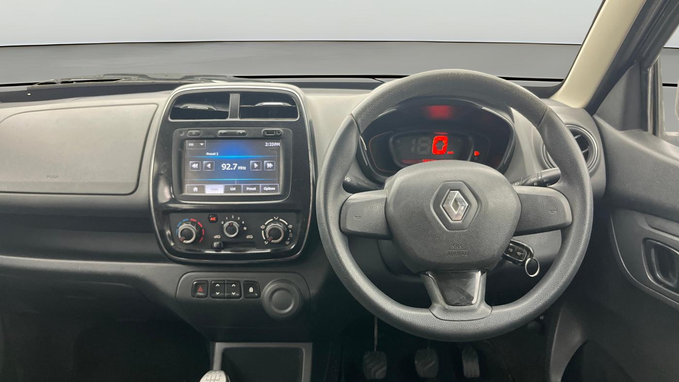 2015 Renault Kwid RXT 0.8, Petrol, Manual, 78,073 km, Steering Wheel Close Up
