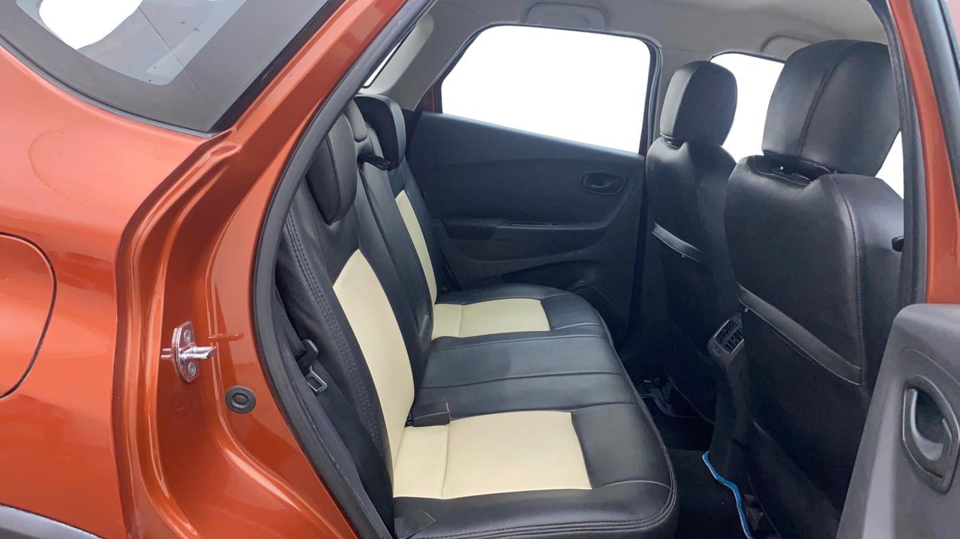 2018 Renault Captur RXL DIESEL, Diesel, Manual, 63,053 km, Right Side Rear Door Cabin