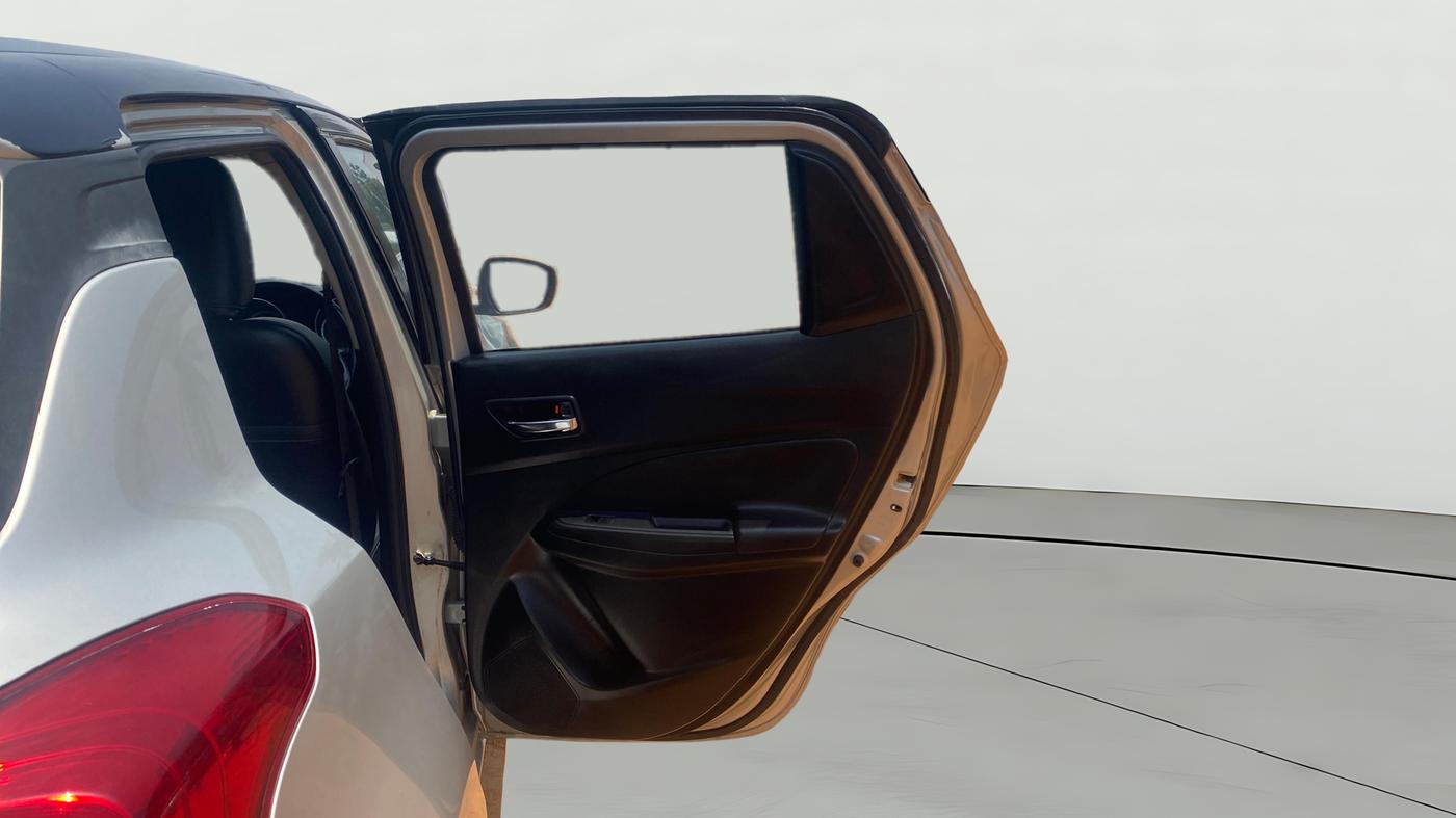 2018 Maruti Swift ZXI, Petrol, Manual, 60,408 km, RHS Rear Door