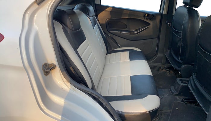 2019 Ford New Figo TITANIUM1.5 DIESEL, Diesel, Manual, 94,547 km, Right Side Rear Door Cabin