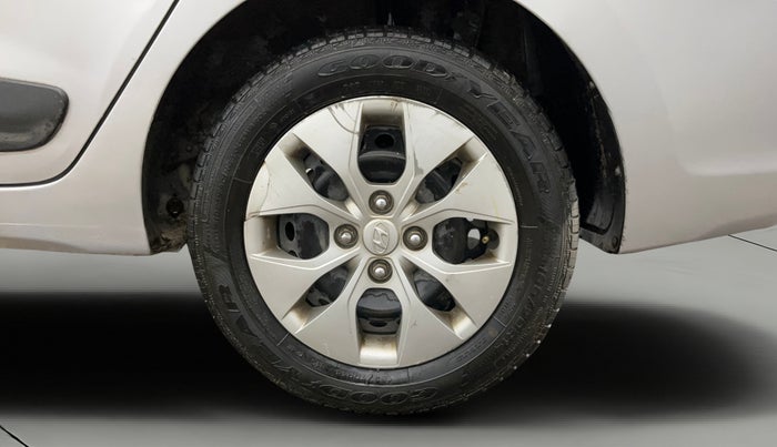 2014 Hyundai Xcent S 1.2, Petrol, Manual, 39,188 km, Left Rear Wheel