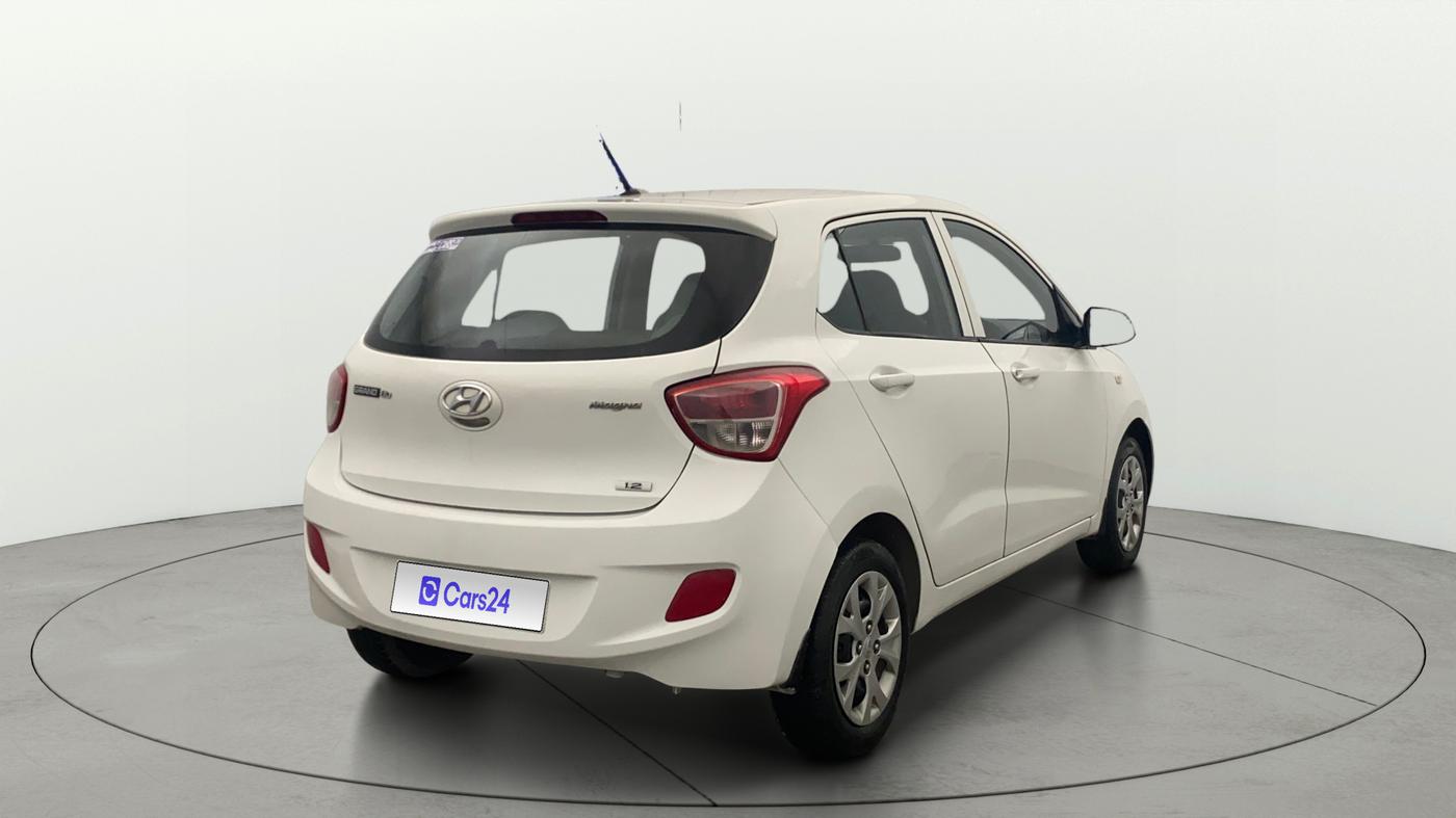2015 Hyundai Grand i10 MAGNA 1.2 KAPPA VTVT, Petrol, Manual, 1,12,609 km, Right Back Diagonal