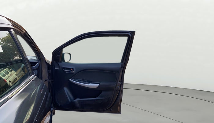 2018 Maruti Baleno ZETA CVT PETROL 1.2, Petrol, Automatic, 95,043 km, RHS Front Door