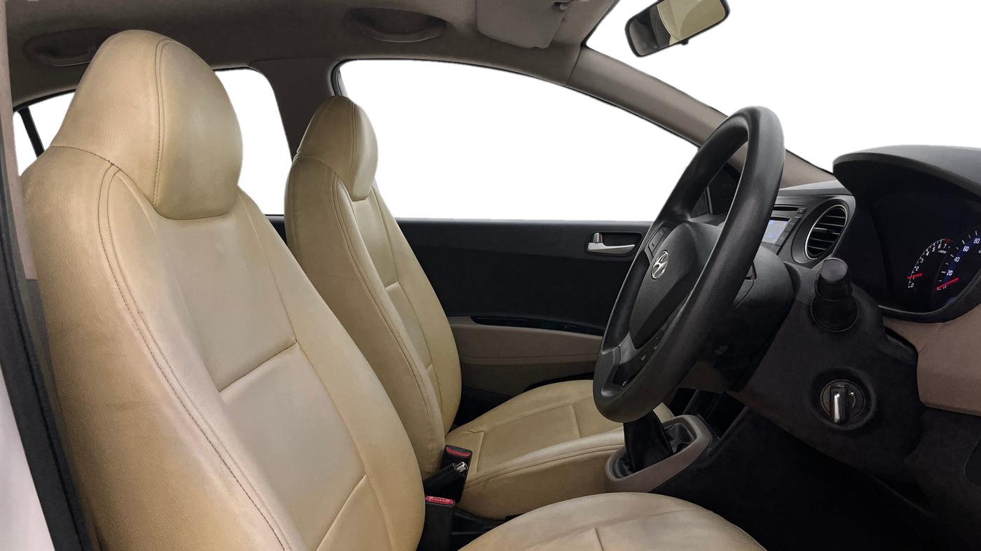 2015 Hyundai Xcent S 1.2, Petrol, Manual, 89,441 km, Right Side Front Door Cabin