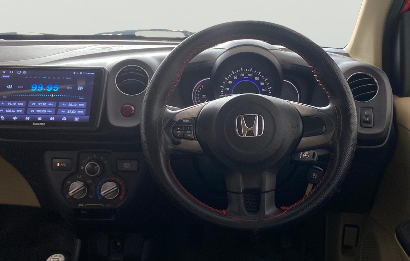 2016 Honda Brio S MT, Petrol, Manual, 77,237 km, Steering Wheel Close Up