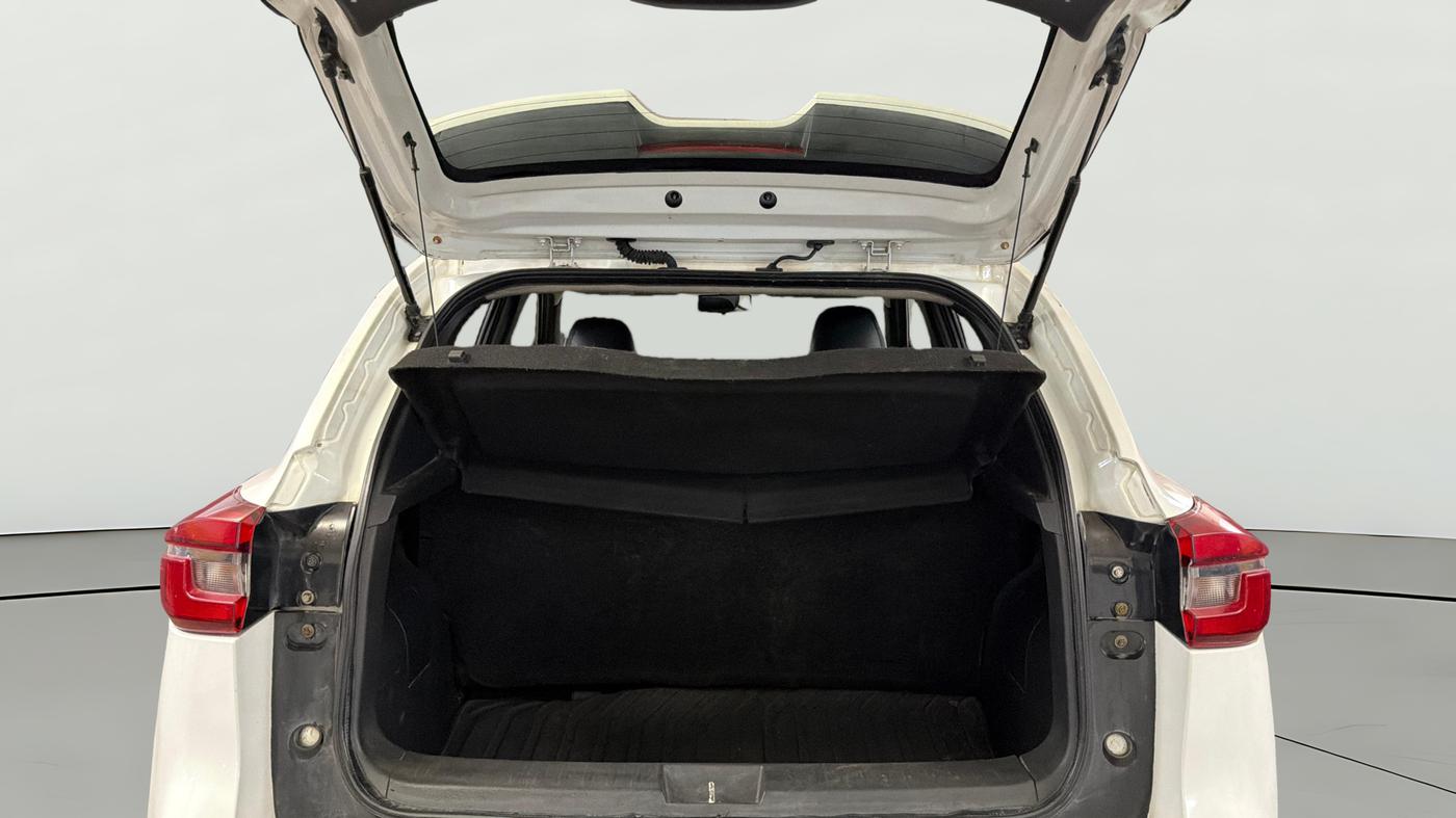2021 Nissan MAGNITE XL, Petrol, Manual, 30,813 km, Boot Open Zoomed View