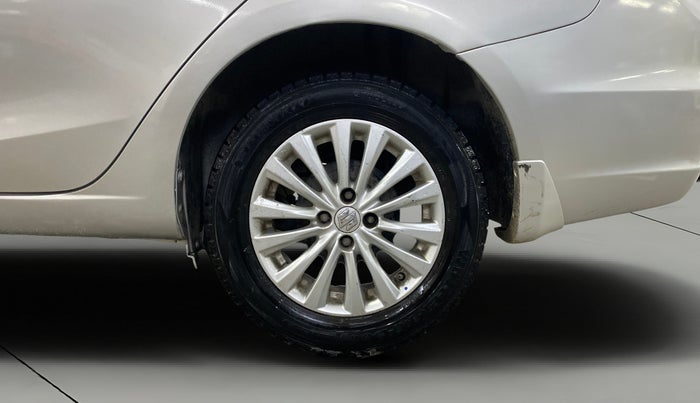 2017 Maruti Ciaz ZETA 1.4  MT PETROL, Petrol, Manual, 90,673 km, Left Rear Wheel