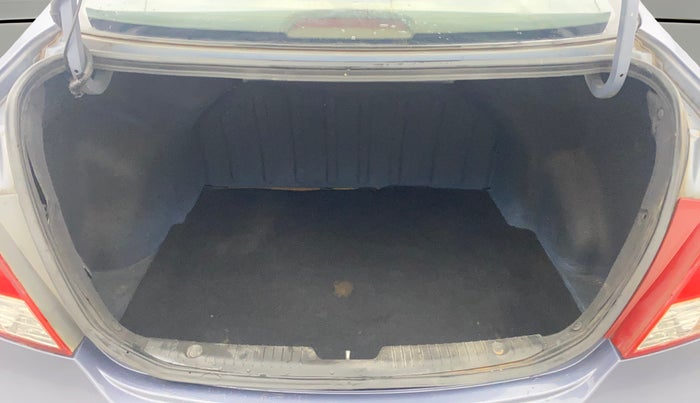 2014 Hyundai Verna FLUIDIC 1.6 VTVT SX OPT, Petrol, Manual, 99,204 km, Boot Open Zoomed View