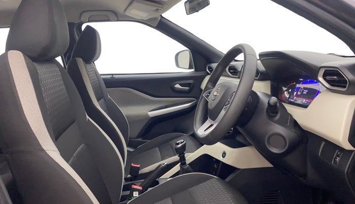 2022 Nissan MAGNITE XV MT, Petrol, Manual, 23,789 km, Right Side Front Door Cabin