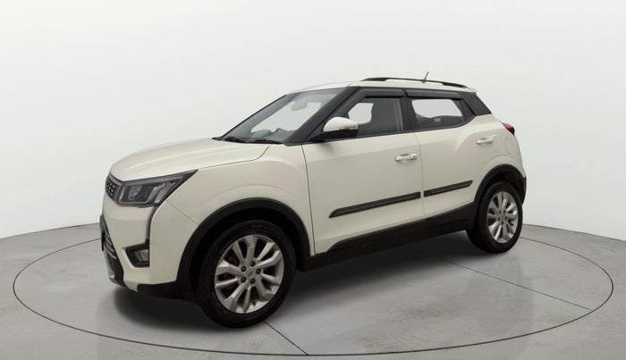 2019 Mahindra XUV300 W8 1.5 DIESEL, Diesel, Manual, 88,401 km, Left Front Diagonal