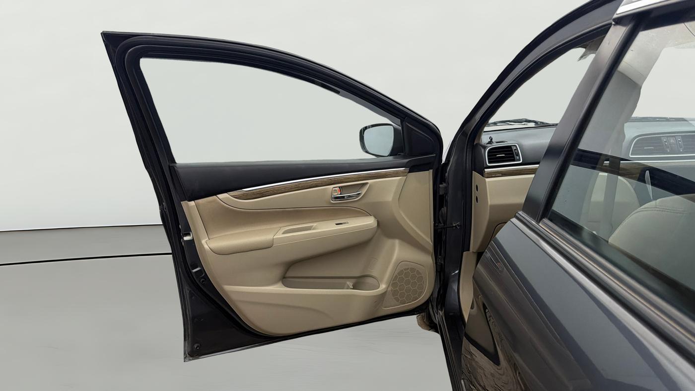 2023 Maruti Ciaz ZETA 1.5 SHVS MT PETROL, Petrol, Manual, 41,406 km, LHS Front Door