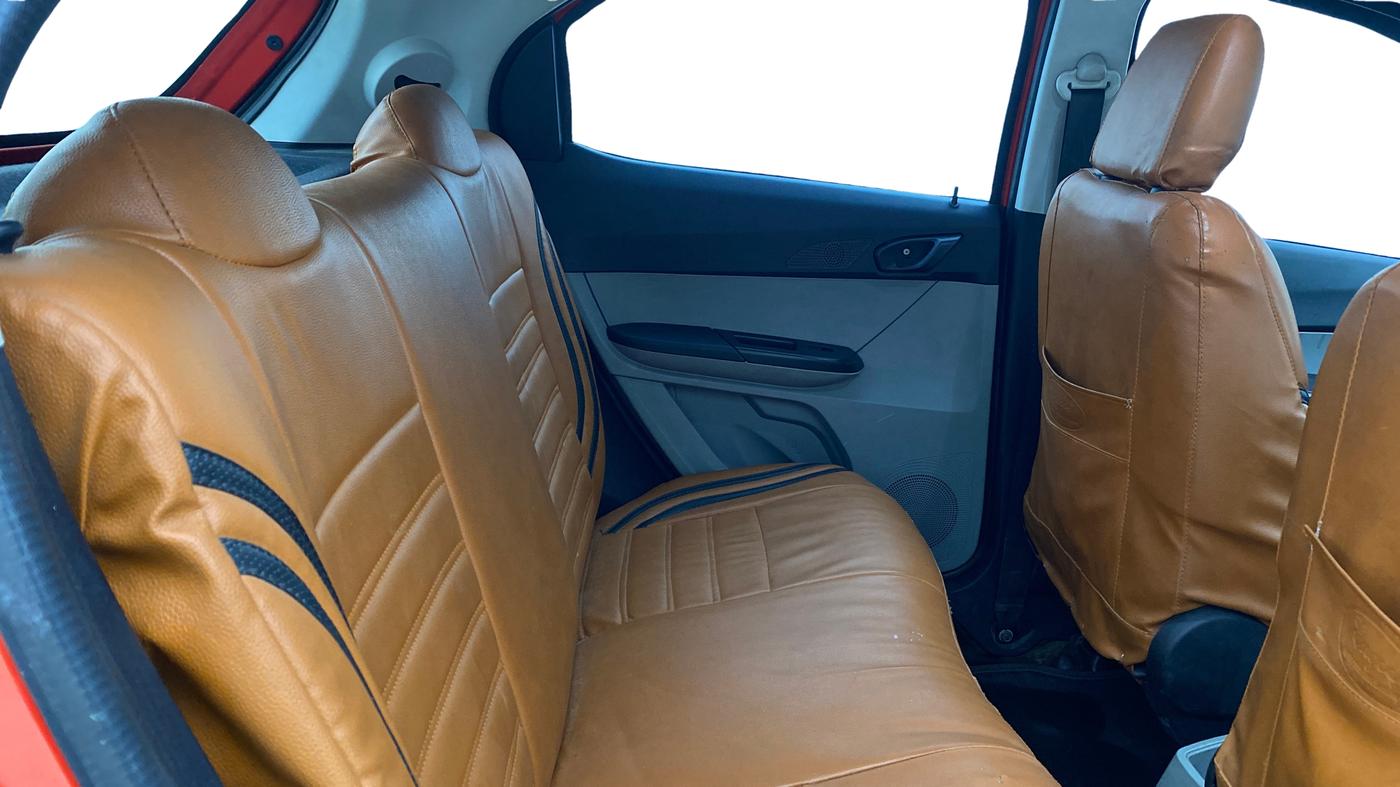 2020 Tata Tiago XT PETROL, Petrol, Manual, 72,831 km, Right Side Rear Door Cabin