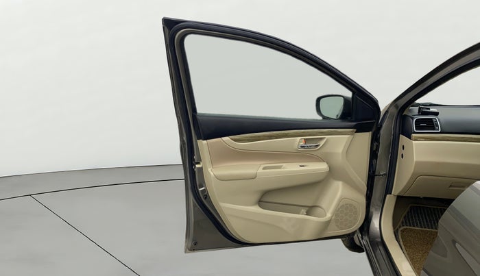 2020 Maruti Ciaz DELTA 1.5 SHVS MT PETROL, Petrol, Manual, 8,014 km, LHS Front Door