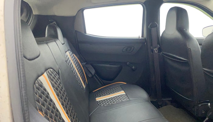 2018 Renault Kwid RXT 1.0, Petrol, Manual, 64,559 km, Right Side Rear Door Cabin