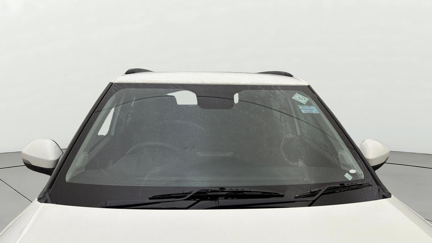 2023 Tata PUNCH ACCOMPLISHED DAZZLE SUNROOF CNG MT, CNG, Manual, 81,360 km, Front Windshield