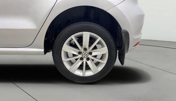 2016 Volkswagen Polo HIGHLINE1.2L, Petrol, Manual, 59,902 km, Left Rear Wheel