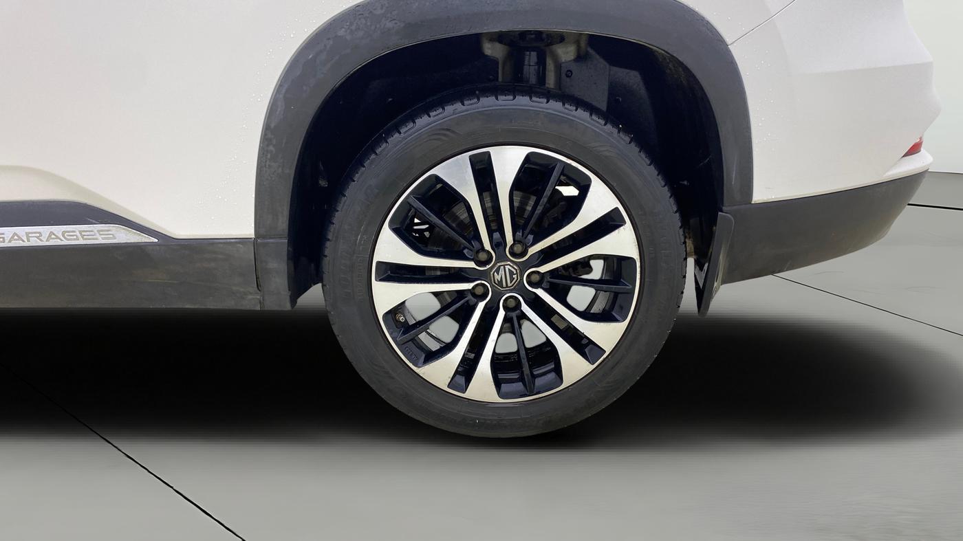 2021 MG HECTOR PLUS SHARP 1.5 PETROL TURBO CVT 6-STR, Petrol, Automatic, 79,593 km, Left Rear Wheel