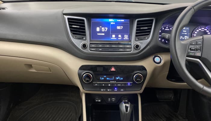 2018 Hyundai Tucson GLS 2WD AT PETROL, Petrol, Automatic, 37,821 km, Air Conditioner