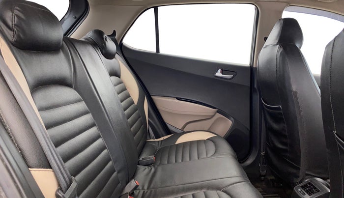 2019 Hyundai Grand i10 SPORTZ 1.2 KAPPA VTVT, CNG, Manual, 58,250 km, Right Side Rear Door Cabin