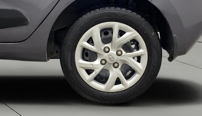 2018 Hyundai Grand i10 MAGNA AT 1.2 KAPPA VTVT, Petrol, Automatic, 29,891 km, Left Rear Wheel