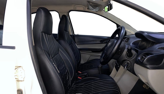 2018 Tata Tiago XM PETROL, Petrol, Manual, 65,164 km, Right Side Front Door Cabin