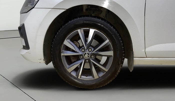 2022 Skoda SLAVIA STYLE 1.0L TSI MT, Petrol, Manual, 46,726 km, Left Front Wheel