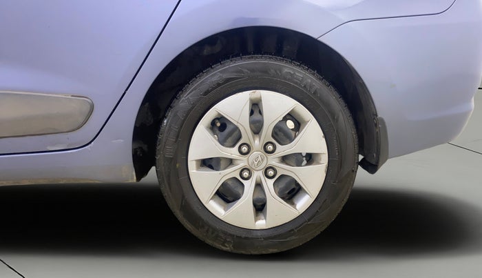 2014 Hyundai Xcent S 1.2, Petrol, Manual, 46,707 km, Left Rear Wheel