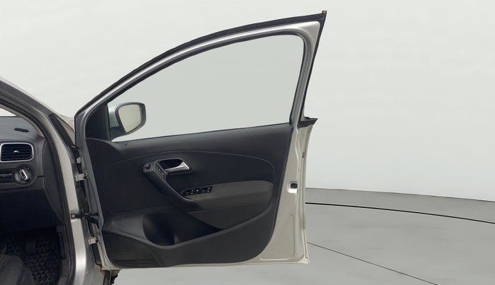 2013 Volkswagen Cross Polo HIGHLINE TDI, Diesel, Manual, 45,994 km, RHS Front Door