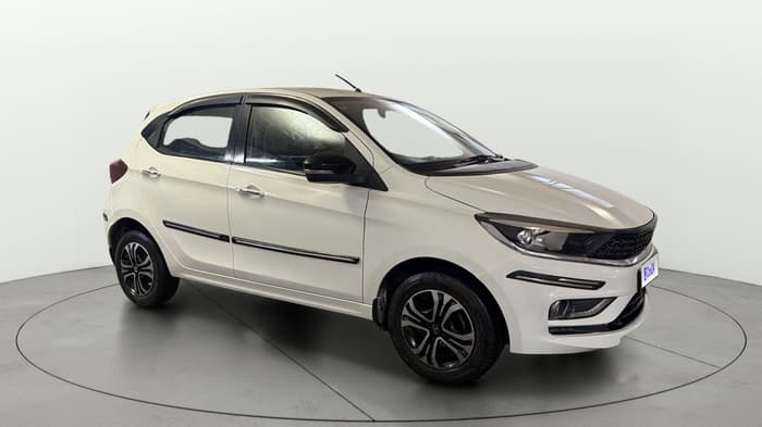 2022 Tata Tiago XZ PLUS CNG, CNG, Manual, 40,514 km, Right Front Diagonal
