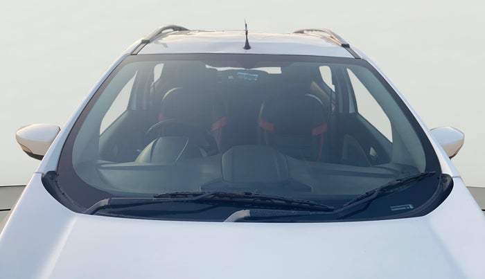 2016 Ford Ecosport TITANIUM 1.5L DIESEL, Diesel, Manual, 1,13,501 km, Front Windshield