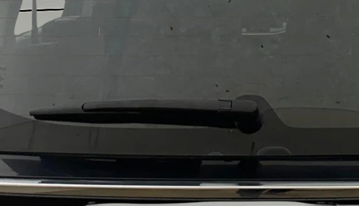 2022 Maruti XL6 ZETA AT, Petrol, Automatic, 25,129 km, Rear Wiper