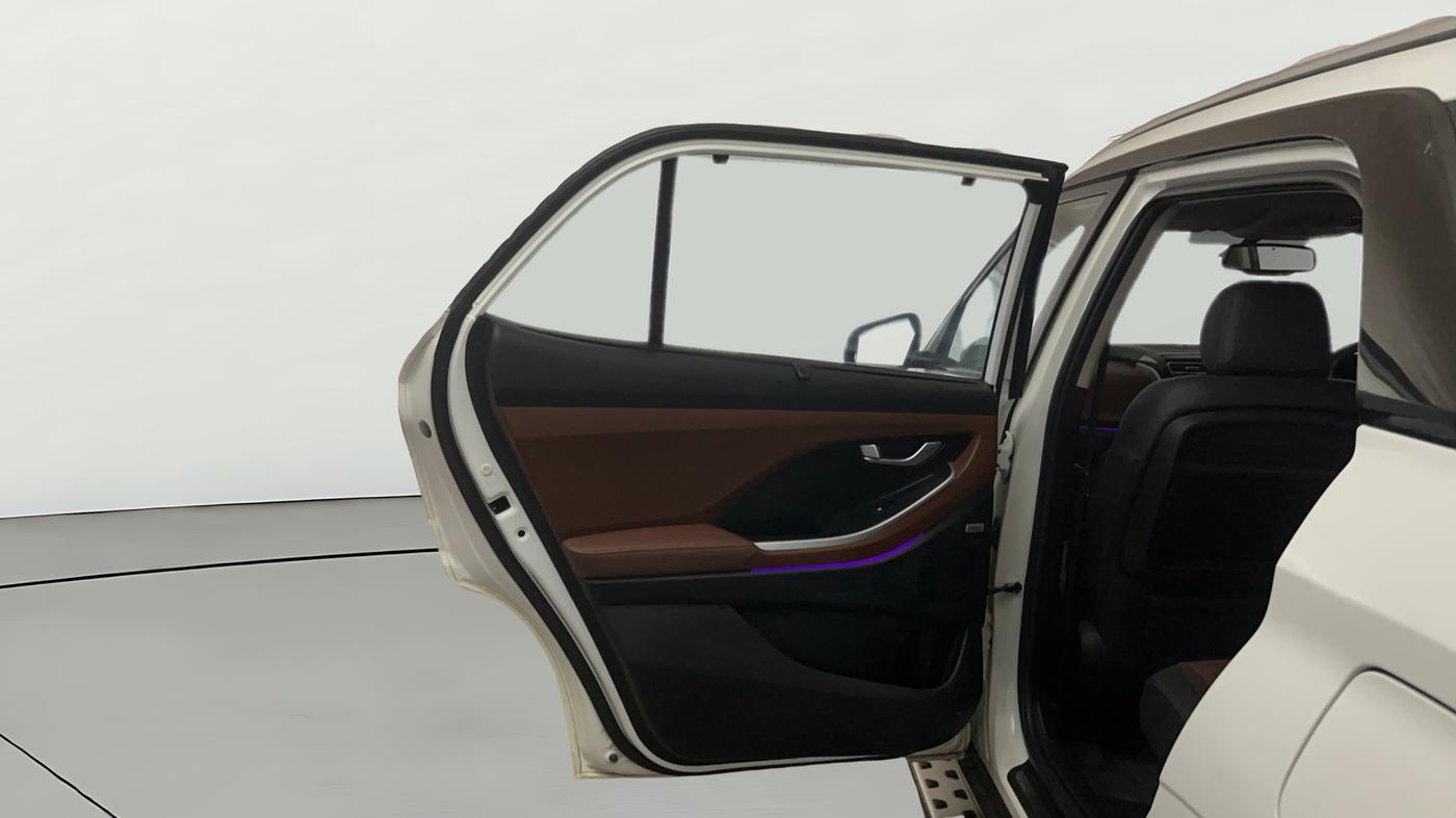 2021 Hyundai ALCAZAR 1.5 SIGNATURE (O) AT 6STR, Diesel, Automatic, 74,760 km, LHS Rear Door