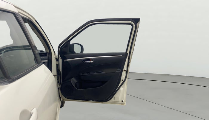 2012 Maruti Swift ZDI, Diesel, Manual, 78,442 km, RHS Front Door