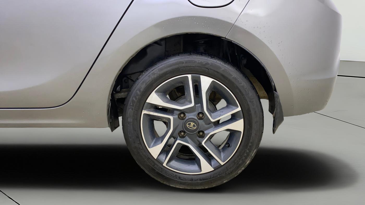 2018 Tata TIGOR XZ PETROL, Petrol, Manual, 43,242 km, Left Rear Wheel