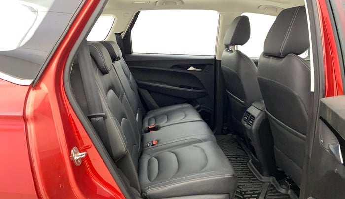 2019 MG HECTOR SHARP 2.0 DIESEL, Diesel, Manual, 69,923 km, Right Side Rear Door Cabin