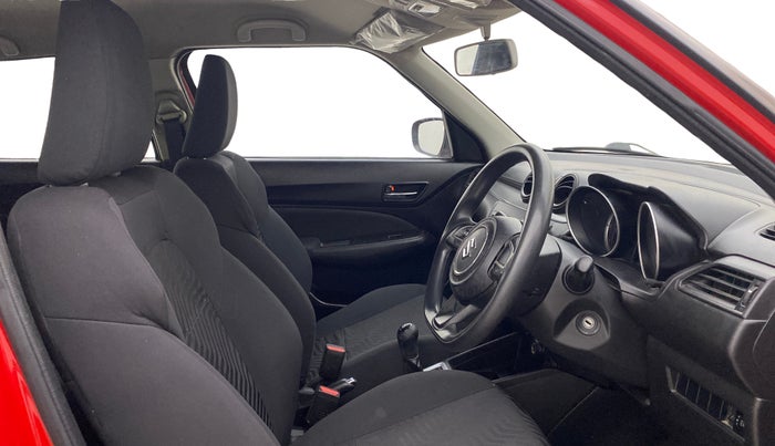 2018 Maruti Swift VDI, Diesel, Manual, 1,00,916 km, Right Side Front Door Cabin