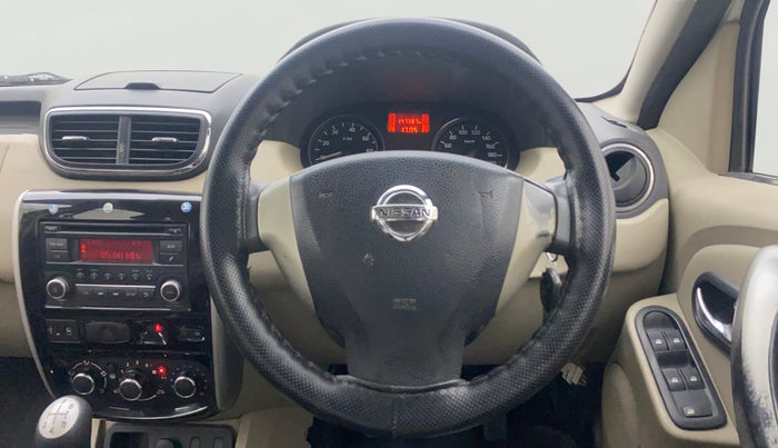 2014 Nissan Terrano XL D PLUS, Diesel, Manual, 1,47,366 km, Steering Wheel Close Up
