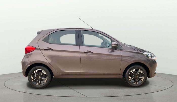 2017 Tata Tiago XZ PETROL, Petrol, Manual, 74,049 km, Right Side View