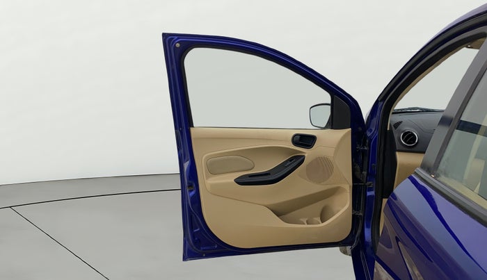 2017 Ford Figo Aspire TITANIUM 1.2 PETROL, Petrol, Manual, 90,733 km, LHS Front Door