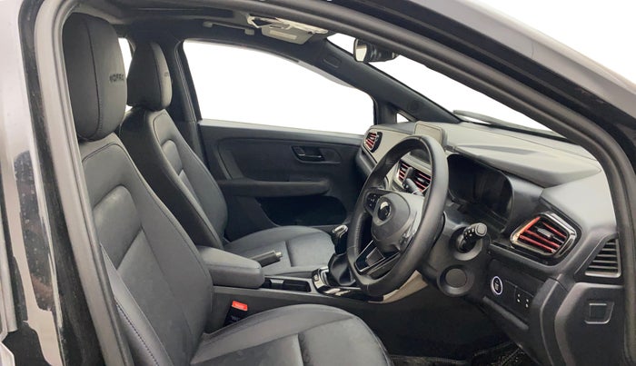 2024 Tata ALTROZ XZ Plus (S) Dark Edition, Petrol, Manual, 14,856 km, Right Side Front Door Cabin